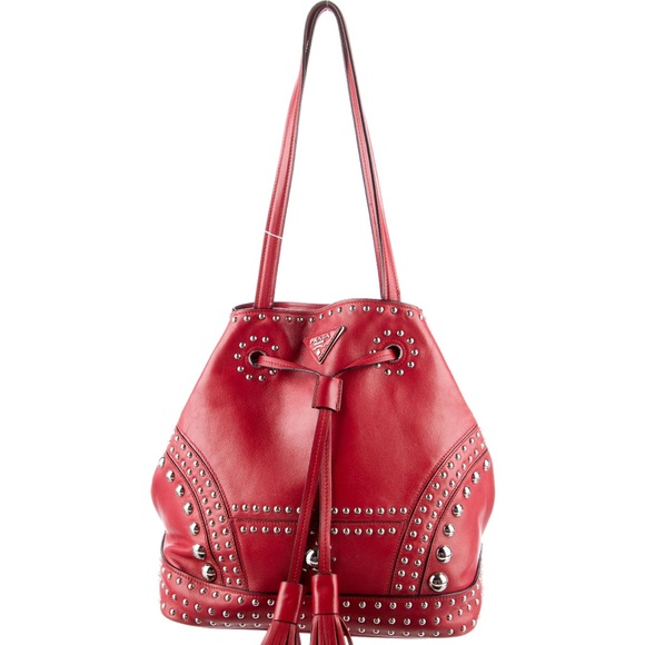 Prada bucket bag - Picture 3 of 5